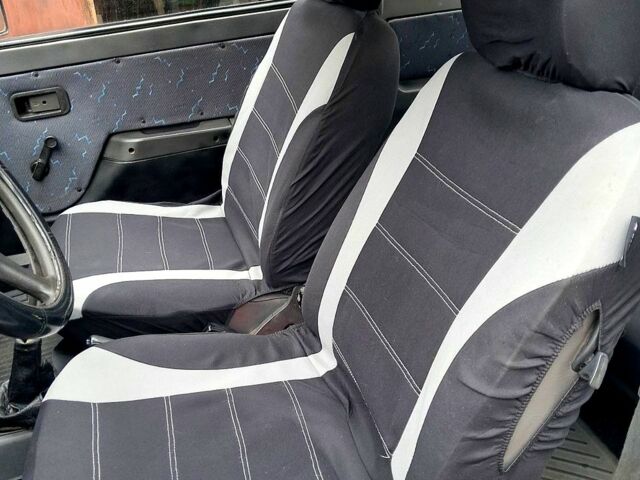 Синий ЗАЗ Таврия, объемом двигателя 1.1 л и пробегом 170 тыс. км за 800 $, фото 4 на Automoto.ua