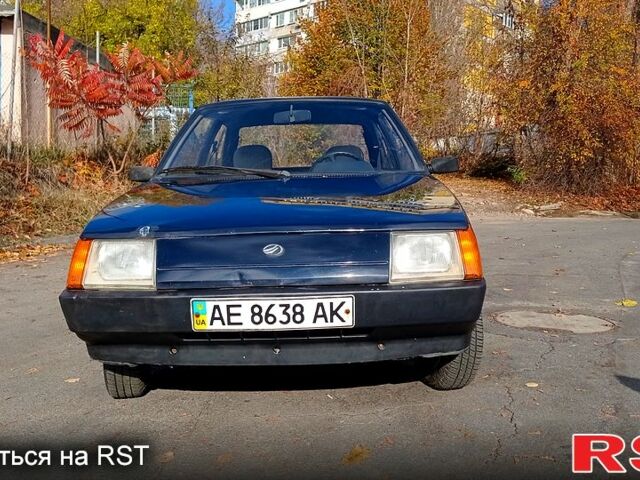 Синий ЗАЗ Таврия, объемом двигателя 1.1 л и пробегом 123 тыс. км за 500 $, фото 6 на Automoto.ua