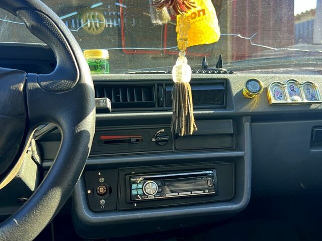 Синий ЗАЗ Таврия, объемом двигателя 1.1 л и пробегом 0 тыс. км за 1200 $, фото 4 на Automoto.ua