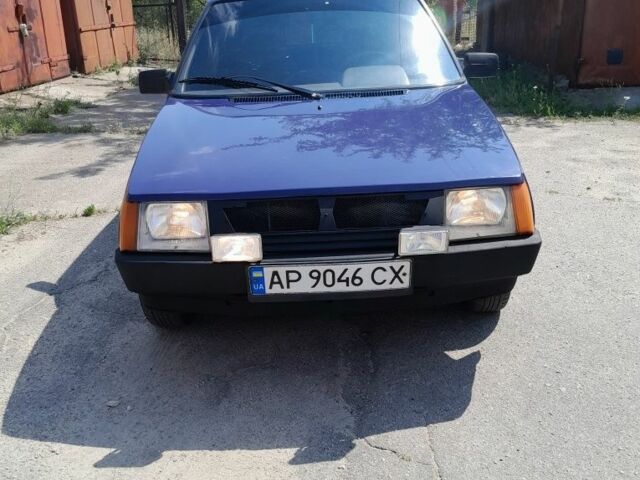 Синий ЗАЗ Таврия, объемом двигателя 1.2 л и пробегом 380 тыс. км за 800 $, фото 3 на Automoto.ua