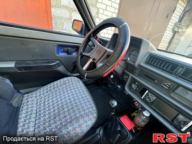 Синий ЗАЗ Таврия, объемом двигателя 1.1 л и пробегом 133 тыс. км за 1100 $, фото 11 на Automoto.ua