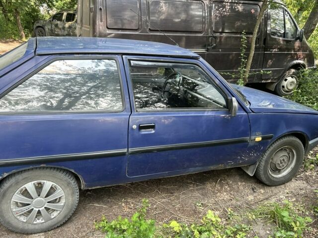 Синий ЗАЗ Таврия, объемом двигателя 1.2 л и пробегом 250 тыс. км за 605 $, фото 6 на Automoto.ua