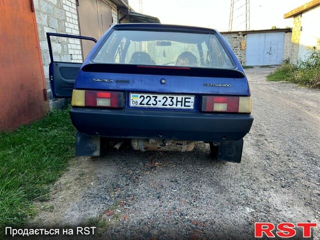 Синий ЗАЗ Таврия, объемом двигателя 1.1 л и пробегом 133 тыс. км за 1100 $, фото 3 на Automoto.ua