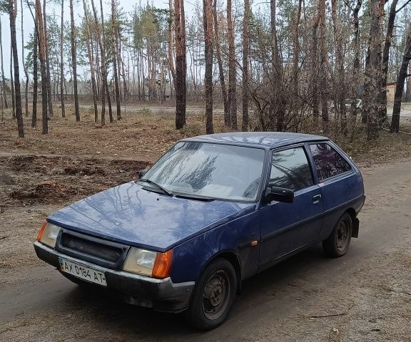 Синий ЗАЗ Таврия, объемом двигателя 1.1 л и пробегом 909 тыс. км за 593 $, фото 1 на Automoto.ua