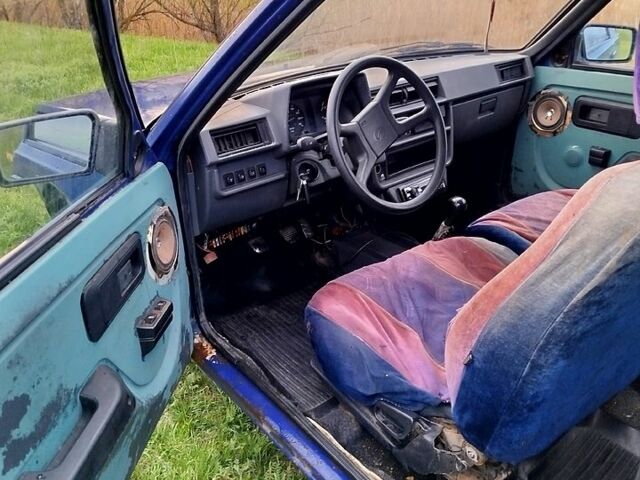 Синий ЗАЗ Таврия, объемом двигателя 1.2 л и пробегом 220 тыс. км за 470 $, фото 3 на Automoto.ua