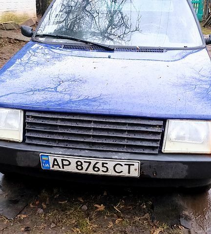 Синий ЗАЗ Таврия, объемом двигателя 1.1 л и пробегом 39 тыс. км за 1550 $, фото 4 на Automoto.ua