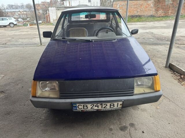 Синий ЗАЗ Таврия, объемом двигателя 1.1 л и пробегом 200 тыс. км за 490 $, фото 1 на Automoto.ua