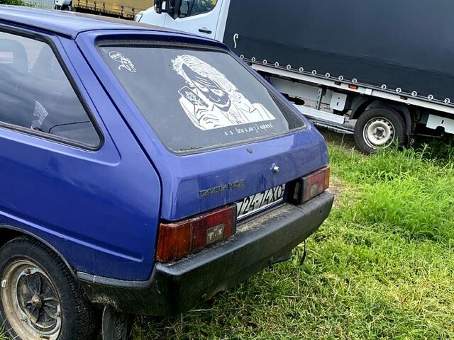 Синий ЗАЗ Таврия, объемом двигателя 1.1 л и пробегом 222 тыс. км за 750 $, фото 5 на Automoto.ua