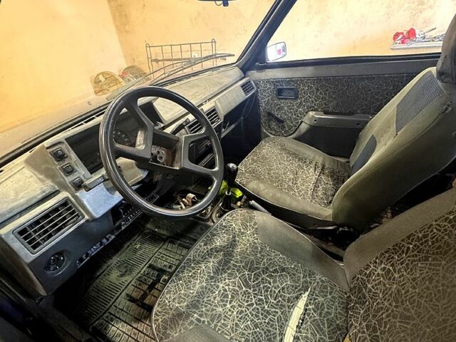 Синий ЗАЗ Таврия, объемом двигателя 1.2 л и пробегом 100 тыс. км за 400 $, фото 6 на Automoto.ua