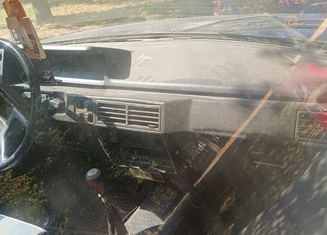 Синій ЗАЗ Таврія, об'ємом двигуна 1.1 л та пробігом 100 тис. км за 850 $, фото 10 на Automoto.ua