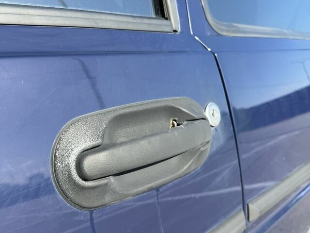 Синий ЗАЗ Таврия, объемом двигателя 1.2 л и пробегом 137 тыс. км за 1300 $, фото 13 на Automoto.ua