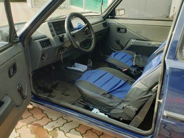 Синій ЗАЗ Таврія, об'ємом двигуна 0 л та пробігом 33 тис. км за 1600 $, фото 4 на Automoto.ua