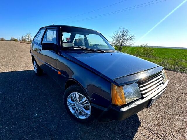Синий ЗАЗ Таврия, объемом двигателя 1.1 л и пробегом 130 тыс. км за 800 $, фото 1 на Automoto.ua