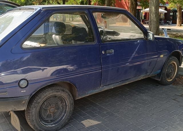 Синій ЗАЗ Таврія, об'ємом двигуна 1.1 л та пробігом 100 тис. км за 850 $, фото 1 на Automoto.ua