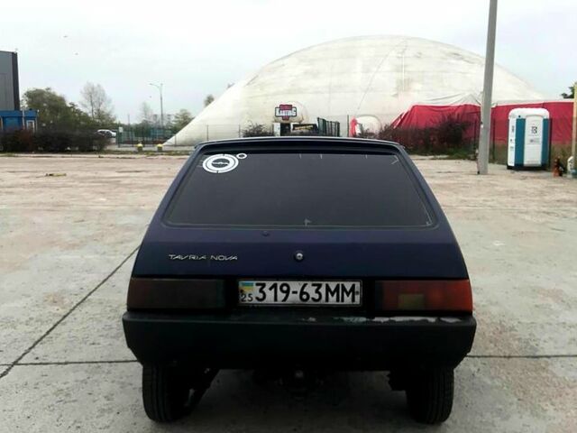 Синий ЗАЗ Таврия, объемом двигателя 1.2 л и пробегом 46 тыс. км за 500 $, фото 5 на Automoto.ua