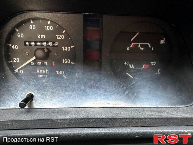 Синий ЗАЗ Таврия, объемом двигателя 12 л и пробегом 301 тыс. км за 1050 $, фото 5 на Automoto.ua