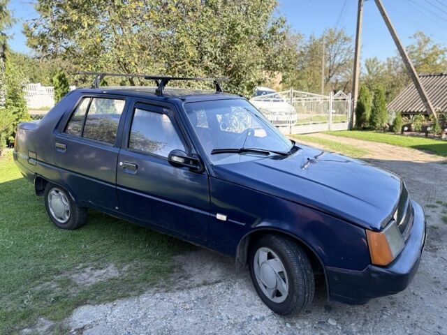 Синий ЗАЗ Таврия, объемом двигателя 1.2 л и пробегом 42 тыс. км за 850 $, фото 2 на Automoto.ua