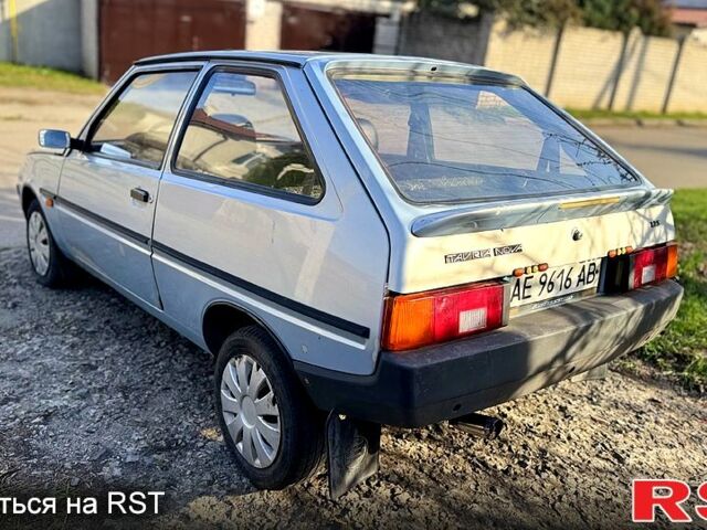 Синий ЗАЗ Таврия, объемом двигателя 0.2 л и пробегом 151 тыс. км за 699 $, фото 4 на Automoto.ua