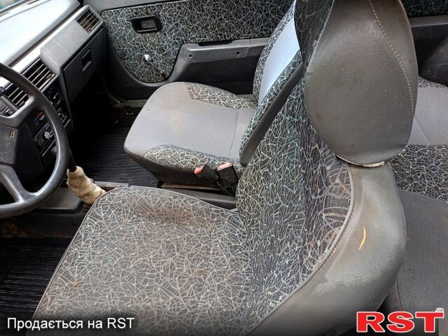 Синий ЗАЗ Таврия, объемом двигателя 1.2 л и пробегом 112 тыс. км за 750 $, фото 4 на Automoto.ua