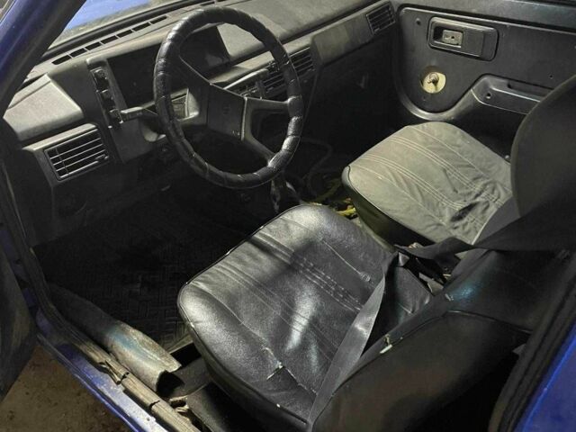 Синий ЗАЗ Таврия, объемом двигателя 1.3 л и пробегом 323 тыс. км за 119 $, фото 3 на Automoto.ua