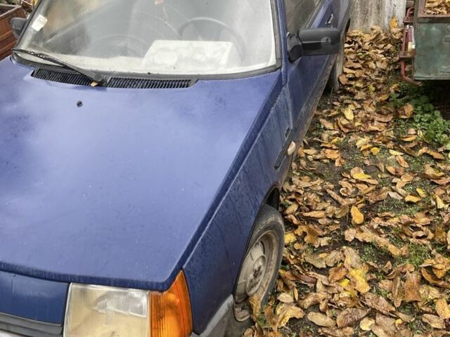 Синий ЗАЗ Таврия, объемом двигателя 1.2 л и пробегом 191 тыс. км за 240 $, фото 2 на Automoto.ua