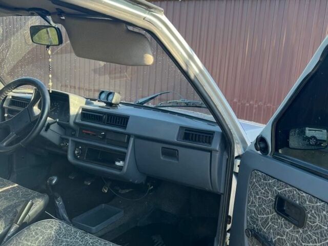 Синий ЗАЗ Таврия, объемом двигателя 0.6 л и пробегом 250 тыс. км за 426 $, фото 3 на Automoto.ua