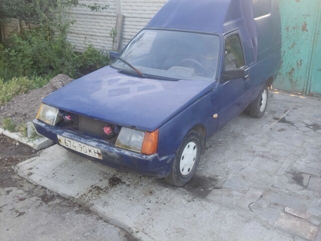 Синий ЗАЗ Таврия, объемом двигателя 0 л и пробегом 120 тыс. км за 600 $, фото 2 на Automoto.ua