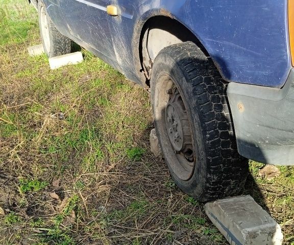 Синий ЗАЗ Таврия, объемом двигателя 0 л и пробегом 100 тыс. км за 379 $, фото 2 на Automoto.ua