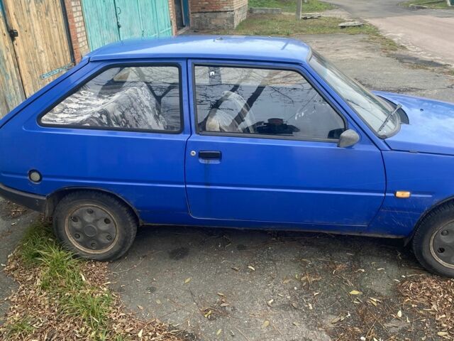 Синий ЗАЗ Таврия, объемом двигателя 1.1 л и пробегом 116 тыс. км за 1000 $, фото 3 на Automoto.ua