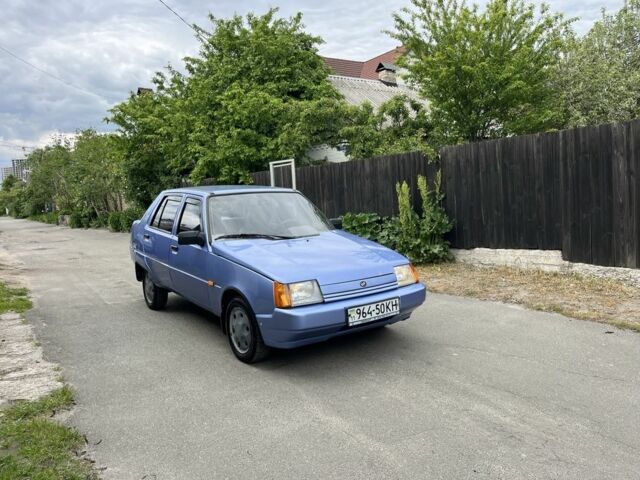 Синий ЗАЗ Таврия, объемом двигателя 1.2 л и пробегом 106 тыс. км за 999 $, фото 1 на Automoto.ua