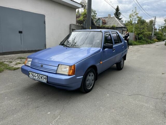 Синий ЗАЗ Таврия, объемом двигателя 1.2 л и пробегом 106 тыс. км за 999 $, фото 3 на Automoto.ua