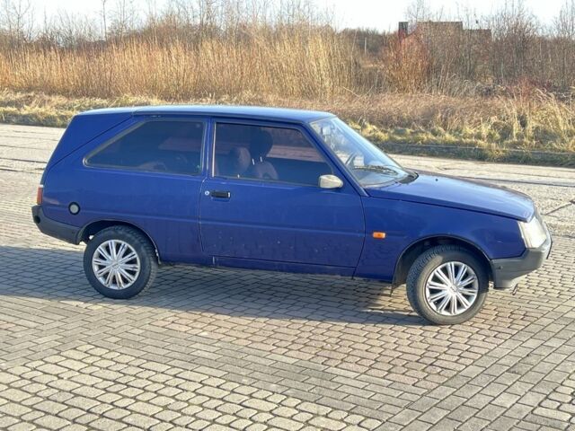 Синій ЗАЗ Таврія, об'ємом двигуна 1.2 л та пробігом 280 тис. км за 600 $, фото 3 на Automoto.ua