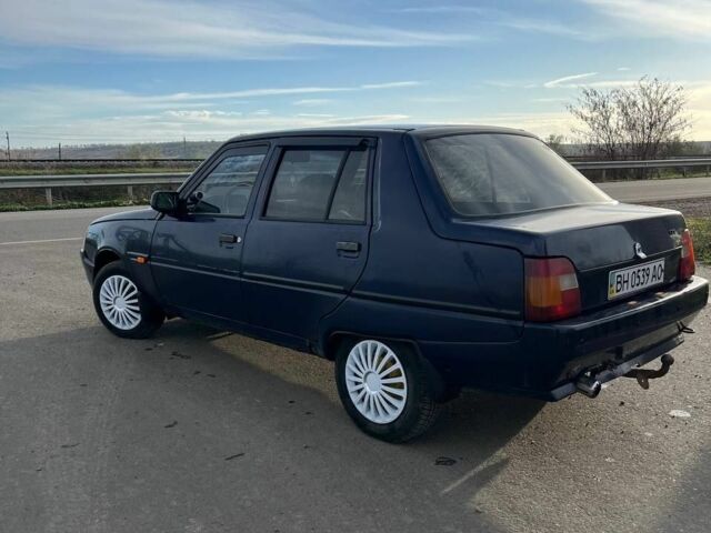 Синий ЗАЗ Таврия, объемом двигателя 1.2 л и пробегом 70 тыс. км за 1072 $, фото 4 на Automoto.ua