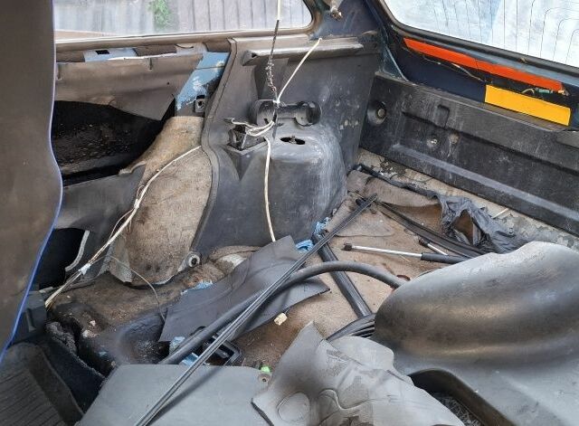 Синий ЗАЗ Таврия, объемом двигателя 1 л и пробегом 1 тыс. км за 25001 $, фото 21 на Automoto.ua