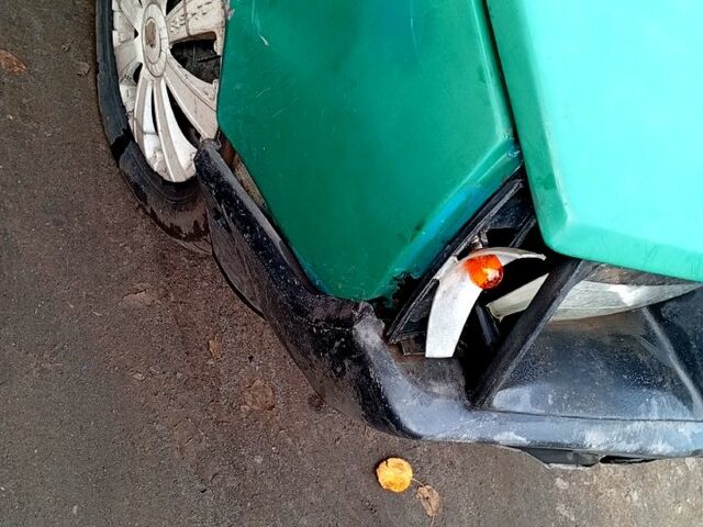 Зеленый ЗАЗ Таврия, объемом двигателя 1.1 л и пробегом 86 тыс. км за 500 $, фото 9 на Automoto.ua