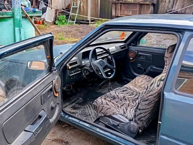 Зеленый ЗАЗ Таврия, объемом двигателя 1.1 л и пробегом 0 тыс. км за 650 $, фото 10 на Automoto.ua