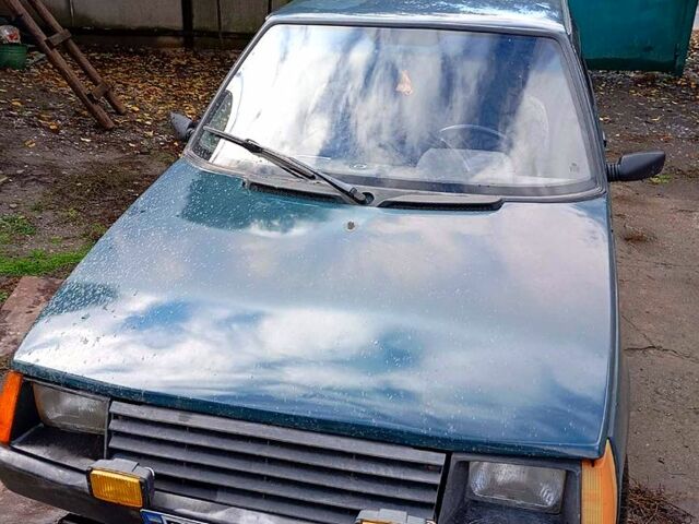 Зеленый ЗАЗ Таврия, объемом двигателя 1.1 л и пробегом 0 тыс. км за 650 $, фото 3 на Automoto.ua