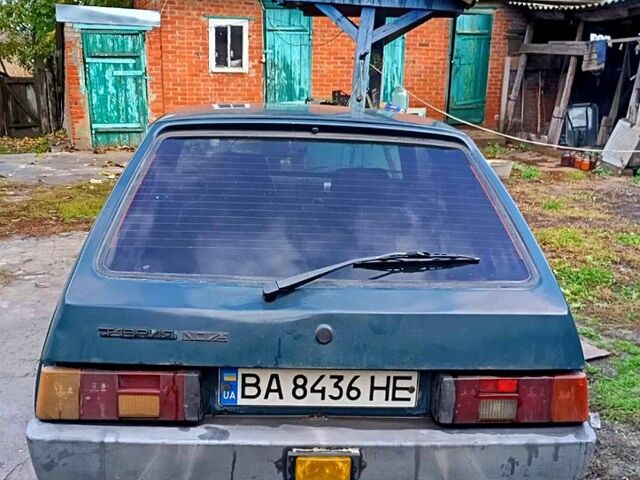 Зеленый ЗАЗ Таврия, объемом двигателя 1.1 л и пробегом 0 тыс. км за 650 $, фото 4 на Automoto.ua