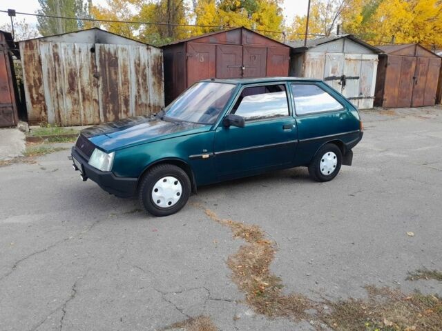 Зелений ЗАЗ Таврія, об'ємом двигуна 1.1 л та пробігом 160 тис. км за 750 $, фото 10 на Automoto.ua