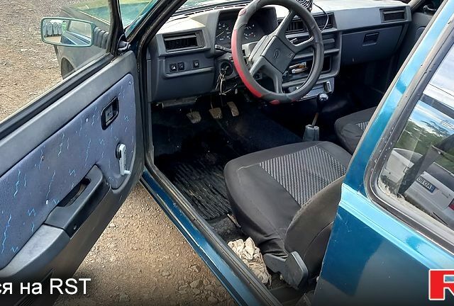 Зелений ЗАЗ Таврія, об'ємом двигуна 1.1 л та пробігом 105 тис. км за 750 $, фото 4 на Automoto.ua