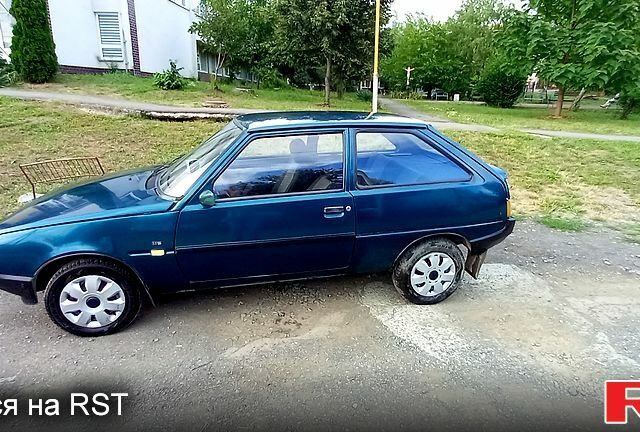 Зелений ЗАЗ Таврія, об'ємом двигуна 1.1 л та пробігом 105 тис. км за 750 $, фото 2 на Automoto.ua