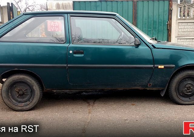 Зеленый ЗАЗ Таврия, объемом двигателя 1.1 л и пробегом 0 тыс. км за 600 $, фото 2 на Automoto.ua