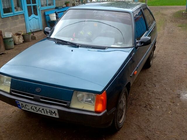 Зеленый ЗАЗ Таврия, объемом двигателя 1.1 л и пробегом 150 тыс. км за 500 $, фото 2 на Automoto.ua