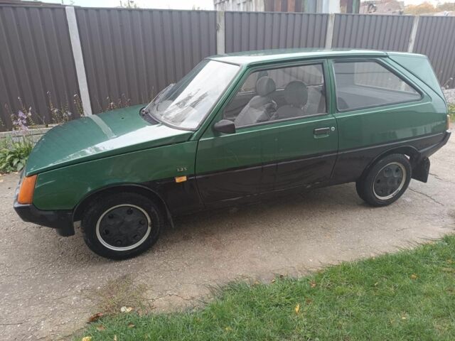 ЗАЗ Таврия 2002 в Чернигове на Automoto.ua Зеленый ЗАЗ Таврия, объемом двигателя 1.2 л и пробегом 167 тыс. км за 757 $, фото 3 на Automoto.ua