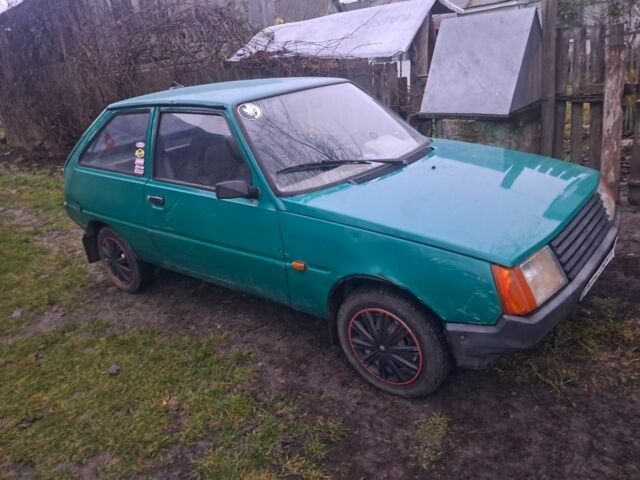 Зелений ЗАЗ Таврія, об'ємом двигуна 1.1 л та пробігом 100 тис. км за 550 $, фото 1 на Automoto.ua