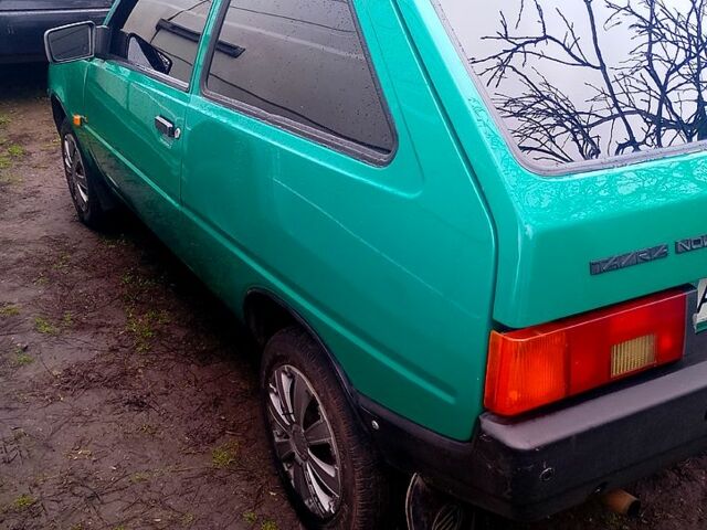 Зеленый ЗАЗ Таврия, объемом двигателя 1.1 л и пробегом 37 тыс. км за 1500 $, фото 2 на Automoto.ua