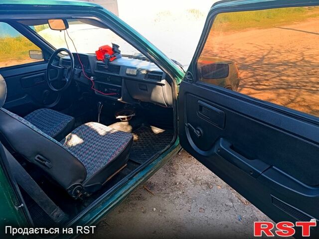 Зеленый ЗАЗ Таврия, объемом двигателя 1.1 л и пробегом 127 тыс. км за 450 $, фото 10 на Automoto.ua