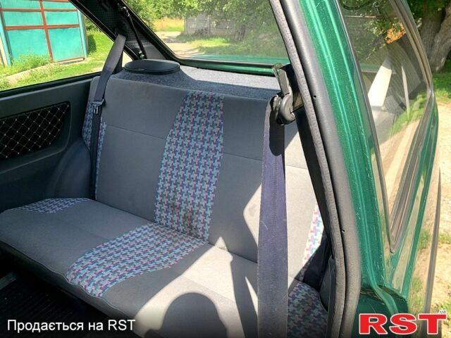 Зеленый ЗАЗ Таврия, объемом двигателя 1.2 л и пробегом 75 тыс. км за 1400 $, фото 6 на Automoto.ua