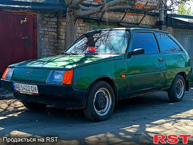 Зеленый ЗАЗ Таврия, объемом двигателя 1.1 л и пробегом 127 тыс. км за 450 $, фото 3 на Automoto.ua