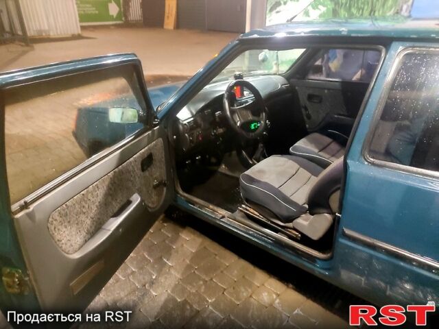 Зеленый ЗАЗ Таврия, объемом двигателя 1.2 л и пробегом 250 тыс. км за 1350 $, фото 1 на Automoto.ua